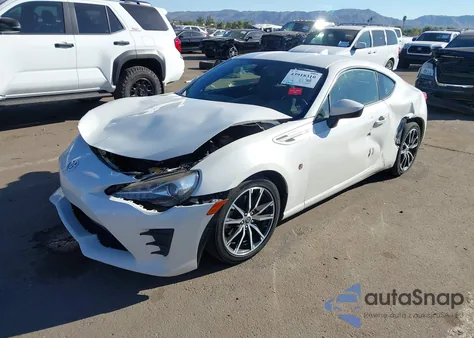 2019 Toyota 86 from USA, damaged, VIN JF1ZNAA15K8700113